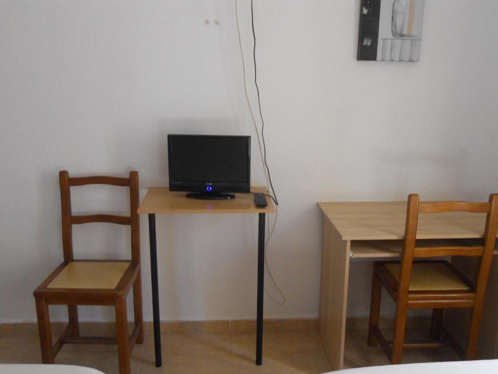 Hostal El Descanso Madrid Kamer foto