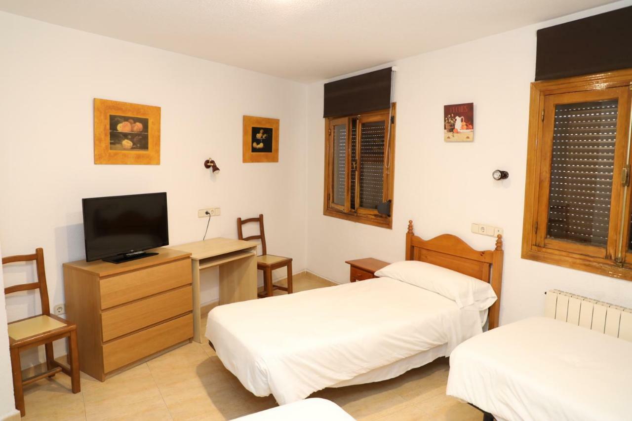 Hostal El Descanso Madrid Buitenkant foto