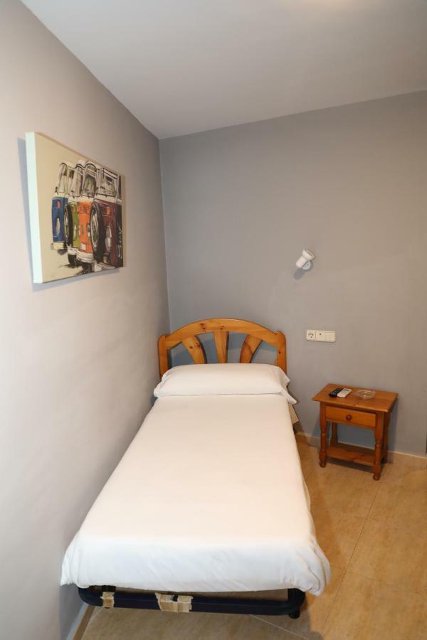 Hostal El Descanso Madrid Buitenkant foto