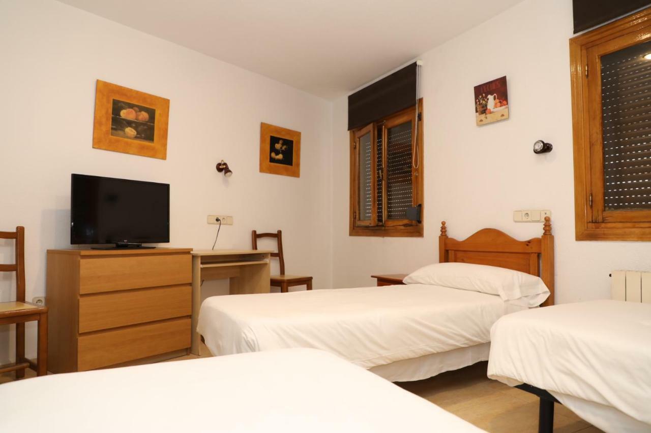 Hostal El Descanso Madrid Buitenkant foto