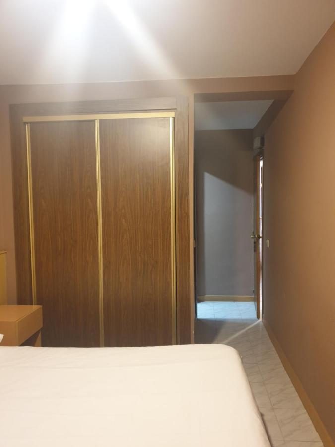 Hostal El Descanso Madrid Buitenkant foto